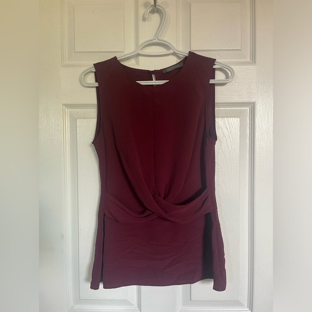 Suzy Shier top